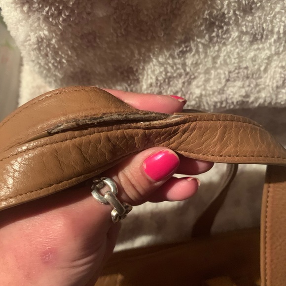 Tory Burch Meyer Tote - Picture 6 of 16